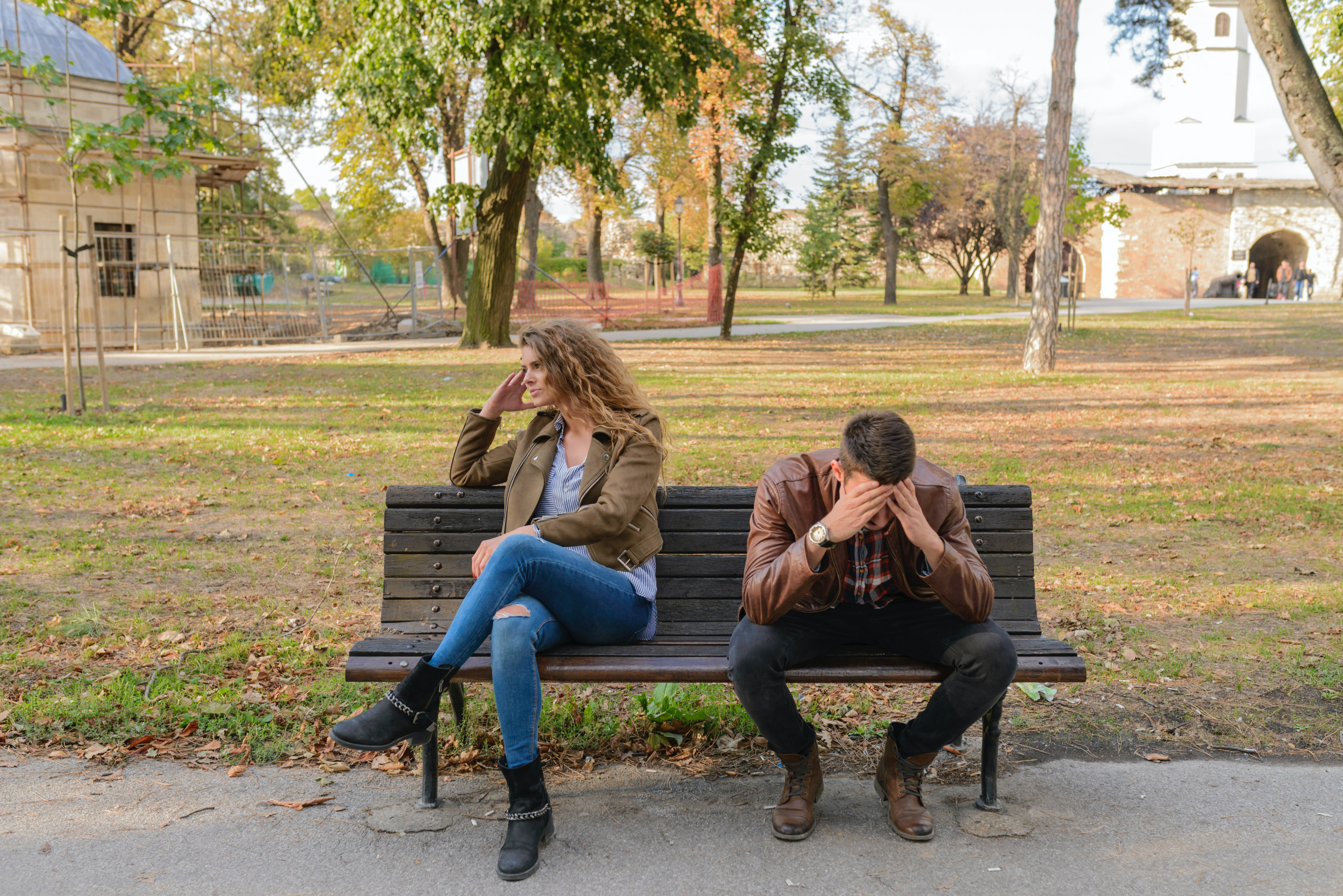 breaking couple